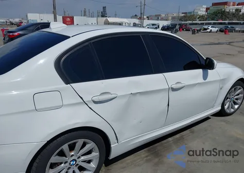 2011 BMW 328I из США, поврежденный, VIN WBAPH5C55BA440768